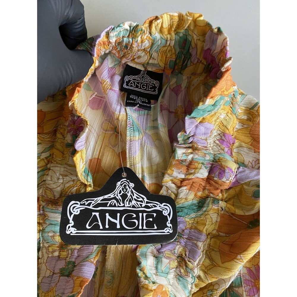 NWT Angie Womens Yellow Floral Elastic Waist Shorts Size M 100% Rayon - Picture 7 of 10